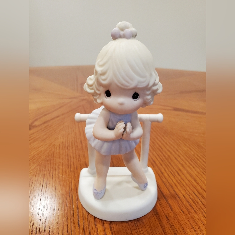 Retired Vintage Precious Moments ballerina figurine
